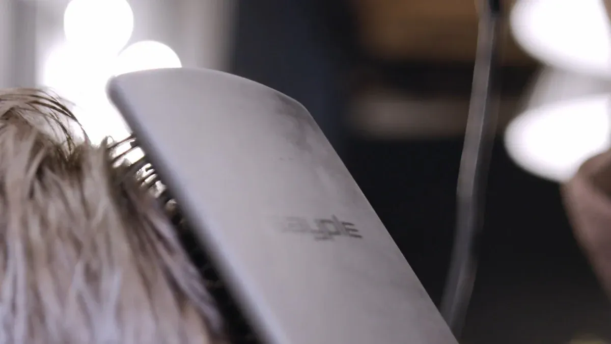 Top Tips for Blending Seamless Clip In Hair Extensions with Thin Hair